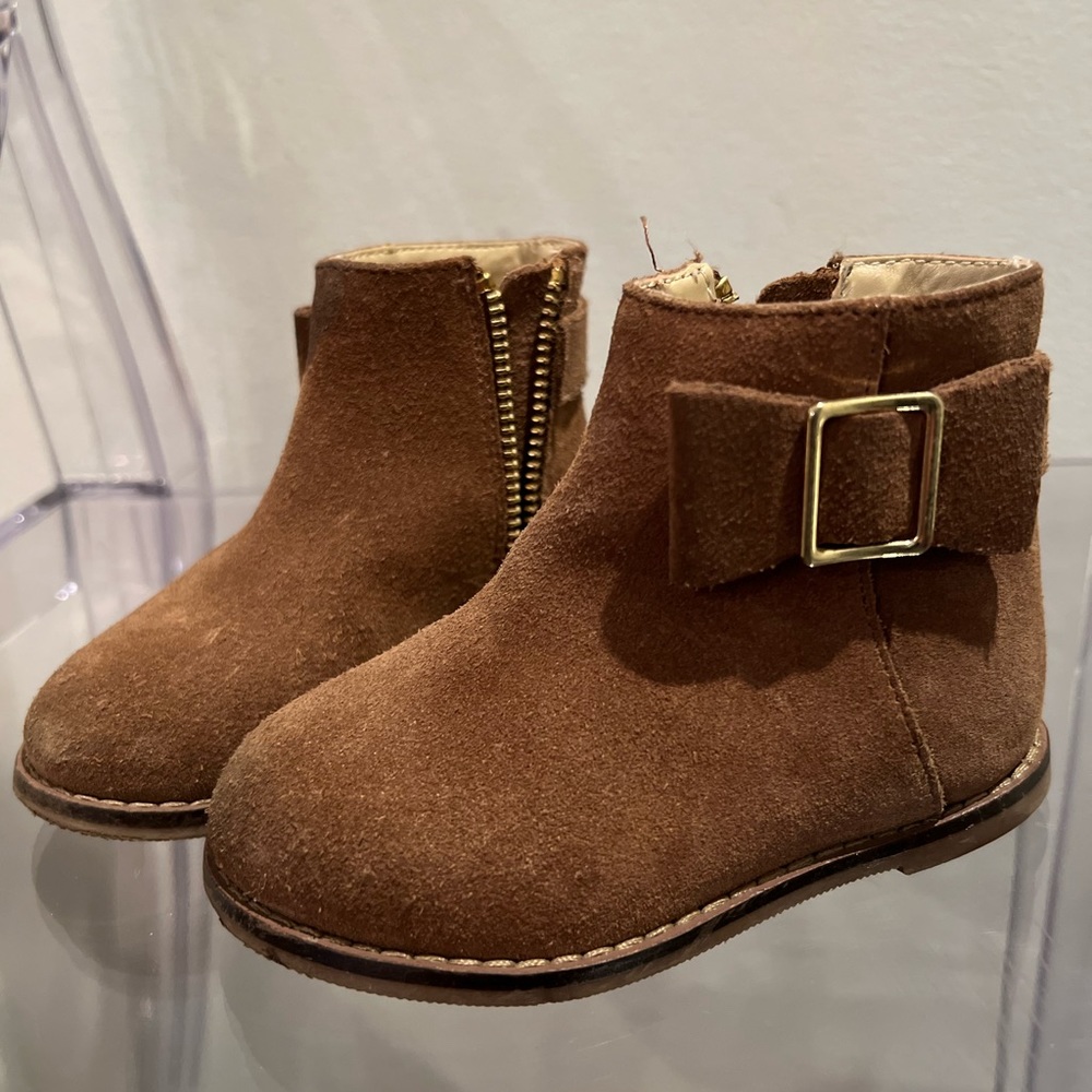 Janie & Jack Suede boots with bow, Size 5